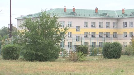 "Он был человек-солнце": педагоги о суициде подростка в Актобе