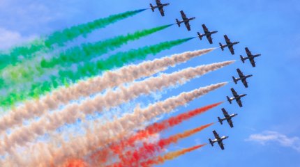 Крушение самолета в Италии: есть погибшие (ВИДЕО)