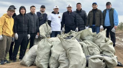 20 тысяч тонн мусора собрали казахстанцы на субботнике