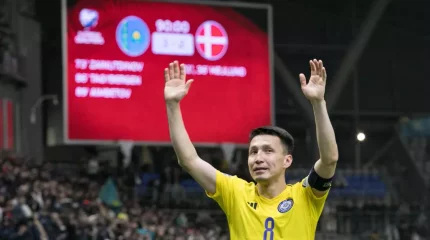 Асхат Тағыбергеннің әйелі жолдасына бейәдеп сөздер айтқан жанкүйерлерге қатысты пікір білдірді