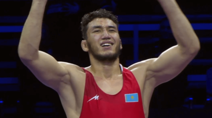 Мемлекет басшысы Ризабек Айтмұқанды жеңісімен құттықтады