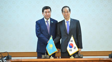 Мәжіліс спикері Кореяда екіжақты кездесулер өткізді