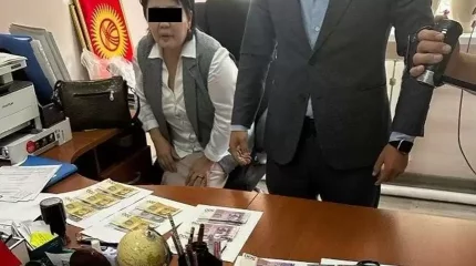 Бішкекте бір аптада төрт мектептің директоры парамен ұсталды