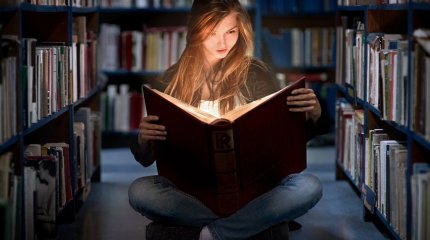 Как пройти в ночную библиотеку? Алматинские читальные залы теперь работают круглосуточно
