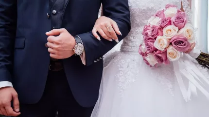 "Жасанды интеллект өткізген әлемдегі алғашқы неке қию рәсімі": Алматыда ерекше той өтті