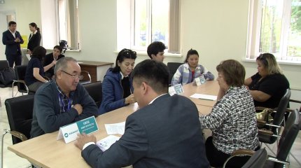 "АМАNAT" партиясы жұмыссыздық мәселесін шешу мақсатында "Табысқа апарар жол" акциясын бастады