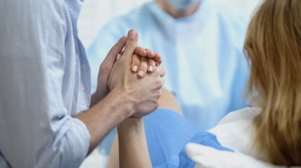 Мужчина развелся с женой после партнерских родов