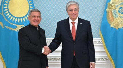 Қасым-Жомарт Тоқаев Татарстан Раисы Рустам Миннихановты қабылдады