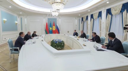 Президент Қасым-Жомарт Тоқаев Ресей, Беларусь және Қырғызстан үкіметтерінің басшыларымен кездесті