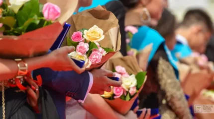 Ұстаздар күніне сыйлық алған мұғалімдерге қандай жаза қолданылады?