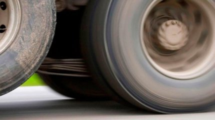 Шымкентте 7 жасар қызды КамАЗ қағып кетті