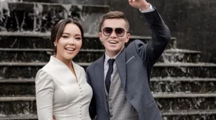 "Бақытты болуды үйретемін": Қыздарға авторлық курсын сатқан Қыран Талапбектің екінші әйелі оңбай сынға қалды