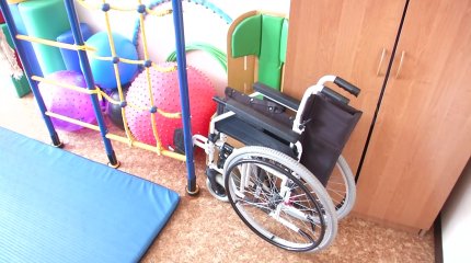 Обеспечить доступ лечащих врачей в детские спецучреждения требуют мажилисмены