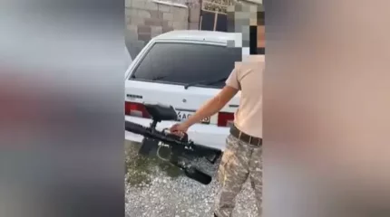 Желіде қару ұстаған жігіттің видеосы тарады: полиция пікір білдірді