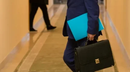 Шымкентте 139 мемлекеттік қызметкер жұмыстан босады