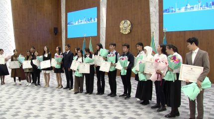 Астана әкімдігі жоғары және жоғары оқу орнынан кейінгі білімге мыңнан астам грант бөлмек