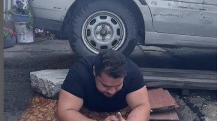 Казахстанского силача переехала машина