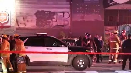 Два человека погибли, еще трое ранены на новогодней вечеринке в Лос-Анджелесе