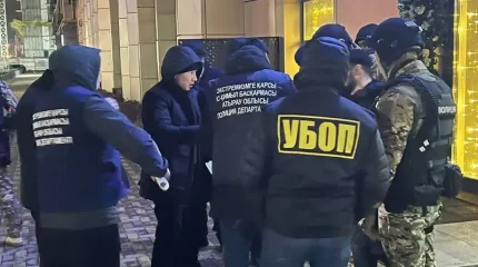 Кәсіпкерден 7 млн теңге бопсалаған күдіктілер ұсталды