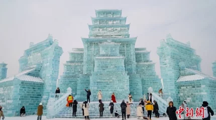 Қытайда ерекше мұз қалашық пайда болды