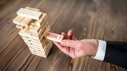 Романтические знакомства у Водолеев, риски у Рыб: что сулят звёзды 11 января