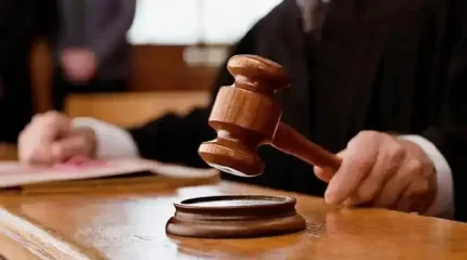 Шымкентте таныстарын мас күйде пышақтап өлтірген әйелге сот үкімі шықты