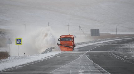 В семи областях Казахстана закрыты дороги