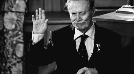 Умер звезда советского кино Юрий Соломин