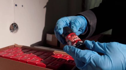 Вейпы на 35 млн тенге пытались незаконно провезти в Казахстан иностранцы