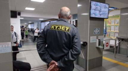 Более 900 охранников школ уволили без компенсации в Туркестанской области