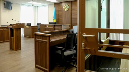 Павлодарда әкесін өлтірген ер адам сот залынан босатылды