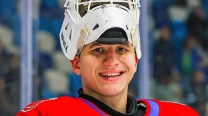 Қазақстандық хоккейші әйел мен оның балаларын өрттен алып шықты