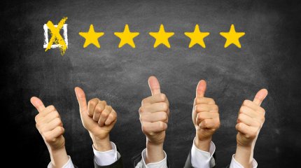 Весам везёт, Стрельцы, позаботьтесь о репутации: советы звёзд на 15 января