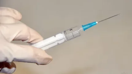 Қарағандыда ер адам инъекциядан кейін көз жұмды