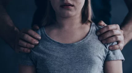 “Анаң шақырды деп алдаған”: 11 жастағы қызды 3 жасөспірім зорлап өлтірген