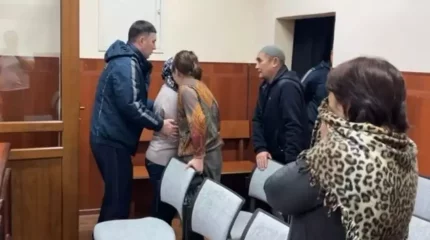 Ақтауда қандаланы улаймын деп 2 бірдей сәбидің өліміне себепкер болған әйел сотталды