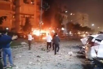 Мощный взрыв прогремел в Бейруте