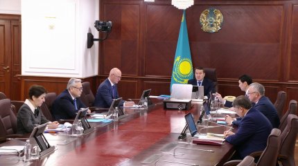 "Үрейден ойсыз әрекетке барды": Ә.Смайылов Алматыдағы жер сілкінісі туралы