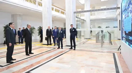 Президент қайта қалпына келтірілген қала әкімдігінің ғимаратын аралап көрді