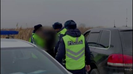 Қызылордада мас күйінде көлік басқарған жүргізуші полицейді қағып кетті