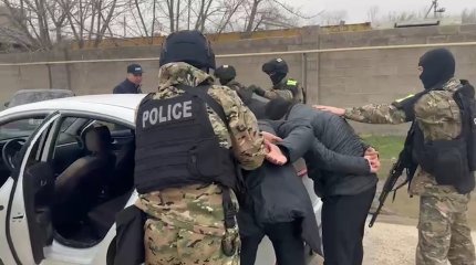 В Шымкенте и Павлодаре поймали две молодёжные группировки вымогателей