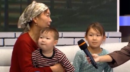 “Терең құдыққа секірген”: Інісін өлімнен құтқарған қыз оқиға қалай болғанын айтты