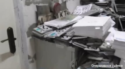Экс-полицейский с подельниками незаконно легализовал автомобили в Акмолинской области