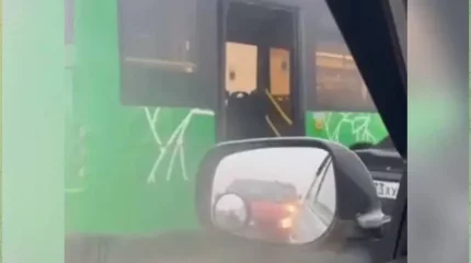 Таразда жолаушылар автобусы бір адамды мерт қылды