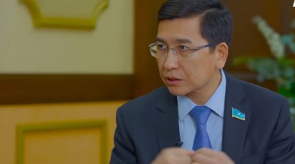 "Тартып алады": Асхат Аймағамбетов жетім балалардың мұңын айтты
