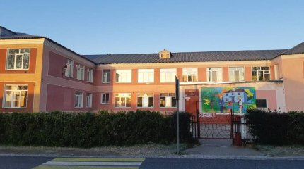 Первоклассник принёс в школу муляж бомбы: учеников эвакуировали