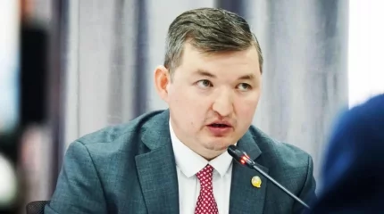"Түркістан туралы ештеңе айтпасаң, үш бөлмелі пәтер мен көлік береміз" деді – Дидар Смағұлов