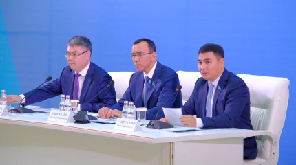 Спикер Сената обсудил с атыраусцами проекты, направленные на повышение потенциала молодёжи