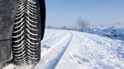 Автокөлікке капотты тіркеп, сырғанаған 17 жасар қыз қаза тапты