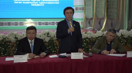 «Аягөз қаласында салынған тұрғын үйлердің сапасы өте нашар», - депутат